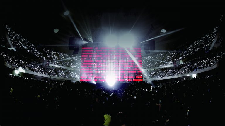 amazarashi 武道館公演『朗読演奏実験空間 “新言語秩序”』 - 文化庁